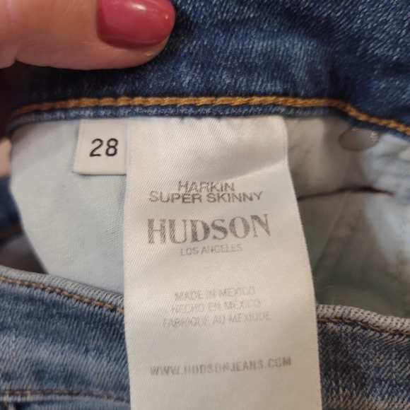 New Hudson Harkin Super Skinny Crop Jeans Size 28 Distressed Light Wash - Picture 5 of 5